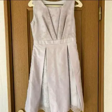 고급스러운 그레이 파티 드레스 포멀 드레스