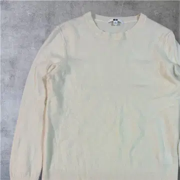 UNIQLO 캐시미어 100% 아이보리 크루넥 긴팔 니트 XL