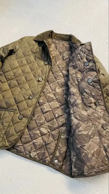 매킨토시 리버서블 2WAY 퀼팅 자켓 코트