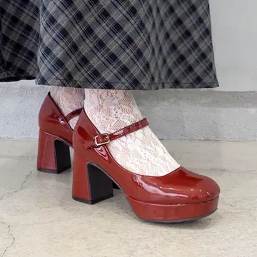 키다리 아저씨 통굽 청키 스트랩 펌프스 레드