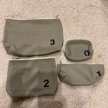 마가렛호웰 파우치 4개 세트