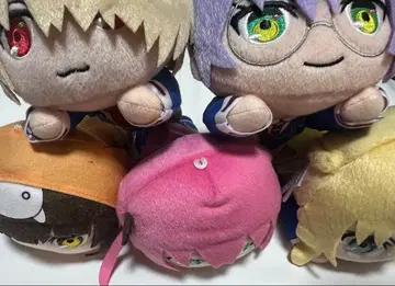 헤븐 번즈 레드 누워있는 봉제 인형 31A