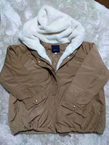 베이지 복슬복슬 후드 자켓