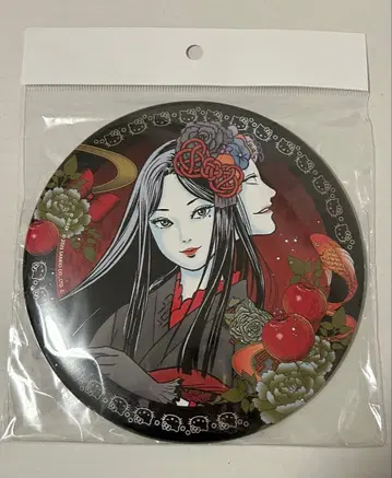 이토 준지 x 산리오 캐릭터즈 기모노 토미에 BIG 캔뱃지