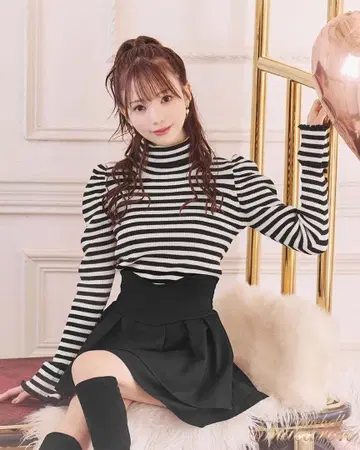 미셸 마카롱 보더 니트탑