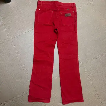 Wrangler 레드 스트레이트 데님