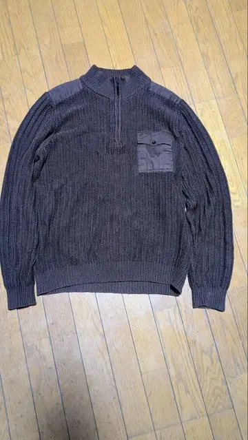 다크 브라운 리브 코튼 스웨터