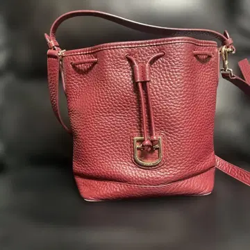 가격 인하 FURLA 버킷 백