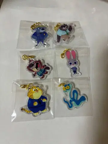 주토피아2 아크릴 키링 6개 세트