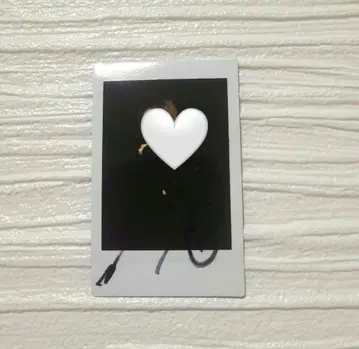 김지웅 폴라로이드 친필 사인