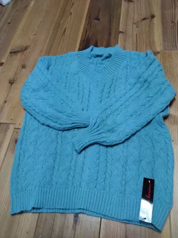 볼륨 슬리브 오버 니트