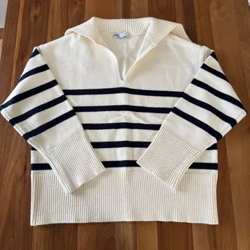 새상품급 [ ZARA ] S 보더 니트 스웨터 세일러 카라 폴로 넥