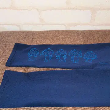 먀쿠먀쿠 암커버