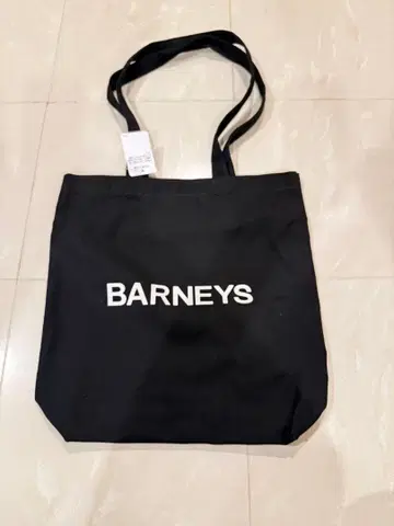 미사용 새상품 BARNEYS 로고 세로형 2WAY 토트백