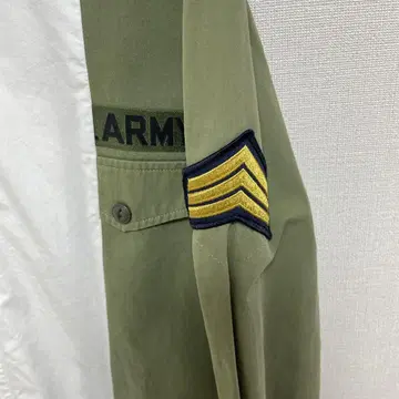 glamb by glamb 그램 콤비네이션 절개 셔츠 2