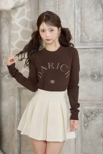 다리치 니트 로고 상의