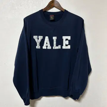 Yale 로고 네이비 맨투맨 L 사이즈