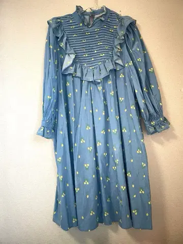 Candy stripper chulip pintack 원피스 스카이블루