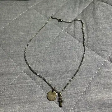 금속제 크로스 메달 목걸이