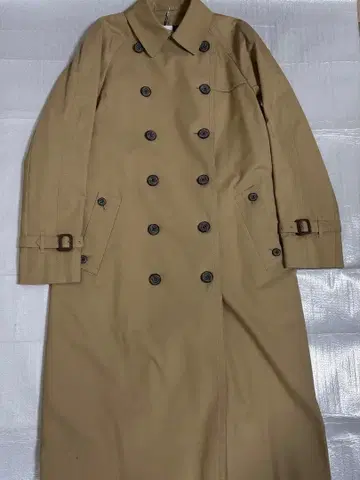 택 포함 새상품 Aquascutum 베이지 롱 트렌치코트