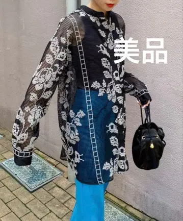 MEDI CROSS STITCH LIKE SHIRT