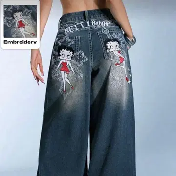 Betty Boop [ M ] 자수 데님 팬츠 베티짱 빅 루즈 청바지