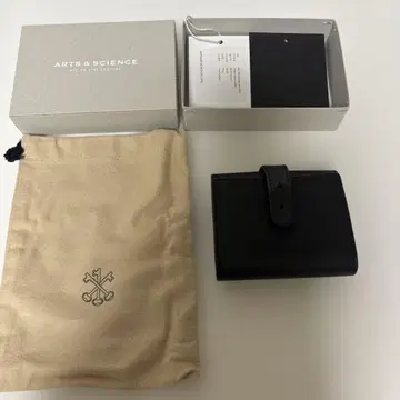 아츠앤사이언스 지갑 블랙