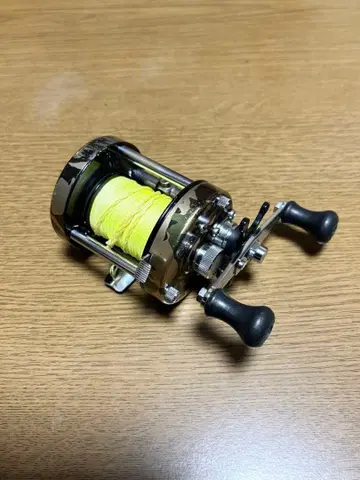 Abu Garcia 5500 카모플라쥬 베이트릴 새상품급 아부 가르시아