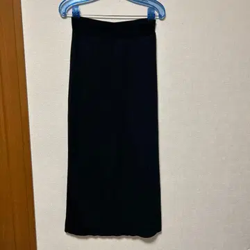 앙카르네 블랙 허리밴딩 니트 타이트 스커트