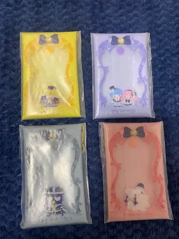 HAPPY 복권 산리오 캐릭터즈 홀리데이 컬렉션 멀티 케이스