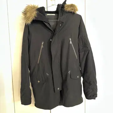 스튜디오 모즈 코트