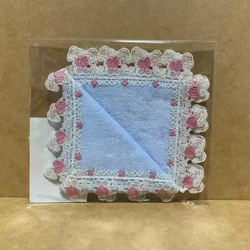 라이트 블루 스누피 긴자와 레이스 손수건