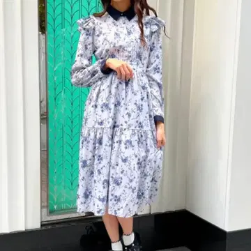 axes femme POETIQUE 토와르 드 주이풍 꽃무늬 원피스