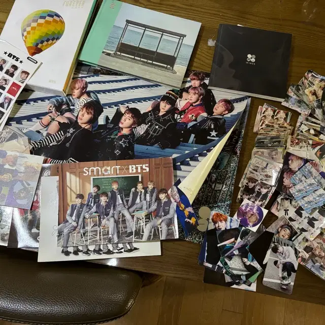 방탄소년단 앨범 3개, 포스터, 사진, 엽서, 판스, 포카 일괄 양도