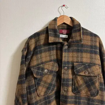 플란넬 체크 무늬 자켓