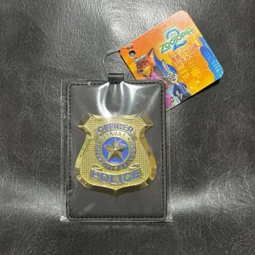 주토피아 2 경찰 배지풍 패스 케이스 닉 주디