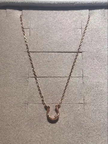 ete K10 PG 다이아몬드 호스슈 목걸이 새상품급 구판