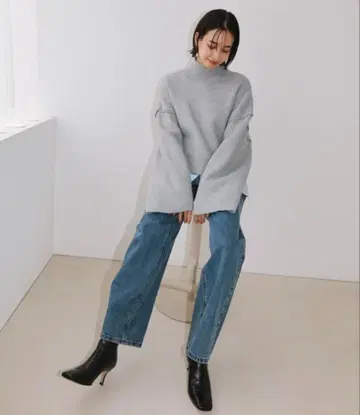 참깨 자카드 편직 하이넥 니트탑 evernavy 에버네이비