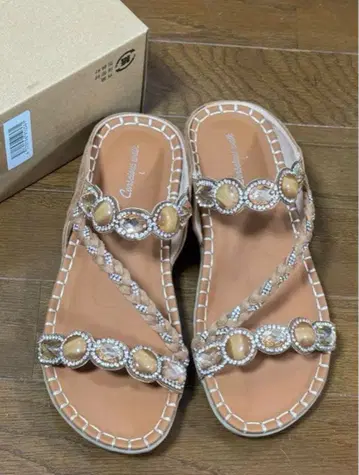 amepla 컨셔스 워크 슬림 레그 비쥬 샌들