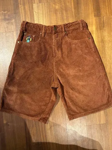 BUTTER 코듀로이 숏팬츠 브라운