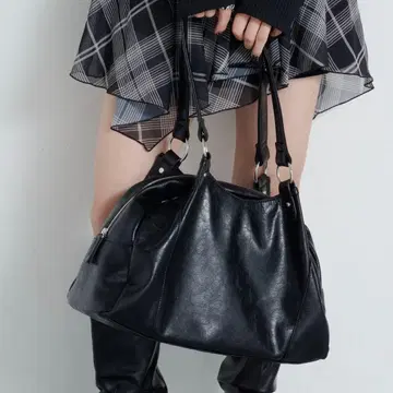 kastane 세퍼레이트 미들 BAG 블랙