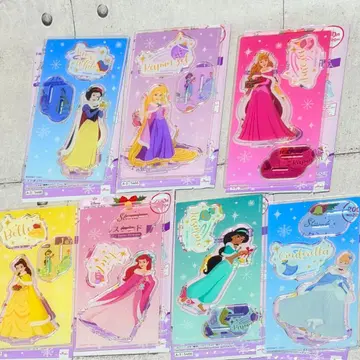 아크릴 스탠드 디즈니 프린세스 크리스마스 다이소 풀컴프