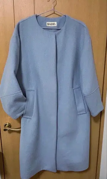 스나이델 롱 코트 스카이블루