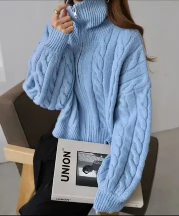 [ andme ] 숏 기장 더블 지퍼 케이블 니트 가디건