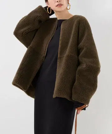 MICA&DEAL 리버서블 노카라 보아 코트