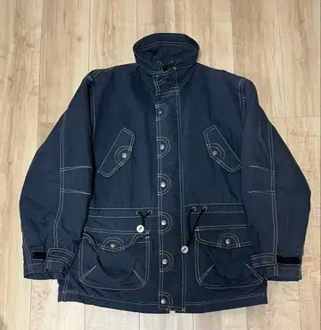 HAI sportin gear 이세이 미야케 충전솜 블루종