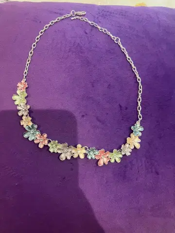 꽃 모티브 목걸이 다색