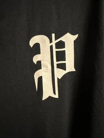 PHATRNK 블랙 T셔츠