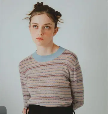 PINUE 멀티 보더 니트탑 (SAX)