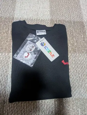 니지산지 쿠츠하 트레이닝복 시마무라 콜라보 한정품 L 사이즈 스티커 포함